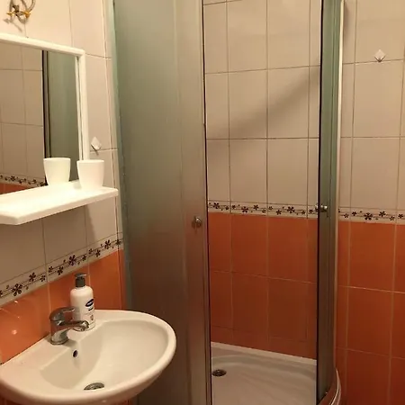 Polkaposki Apartment *