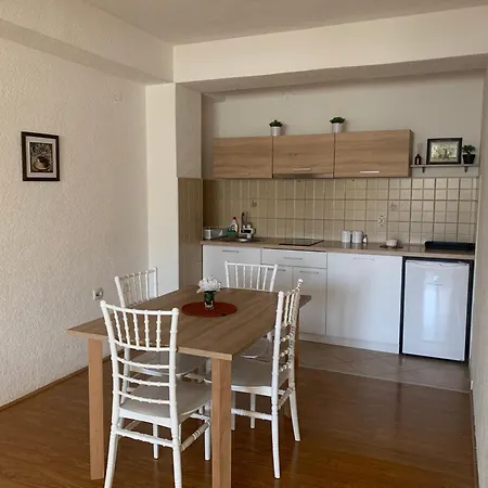 Polkaposki Apartment Ohrid